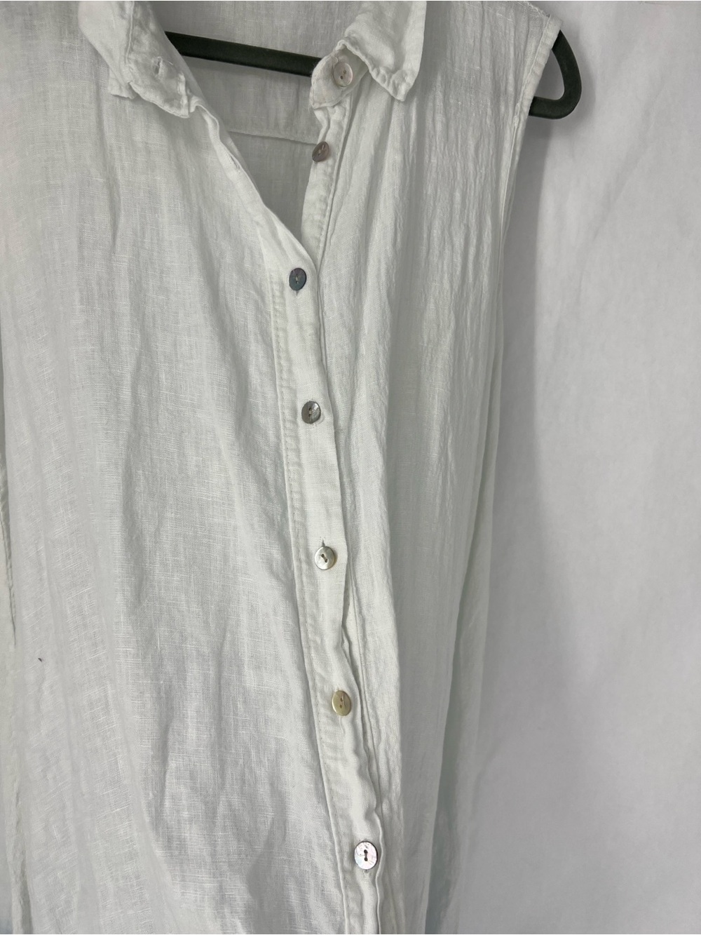 Tempo Paris 100% linen White to Blue Ombre Sleeveless Button-Front Dress - Picture 5 of 8